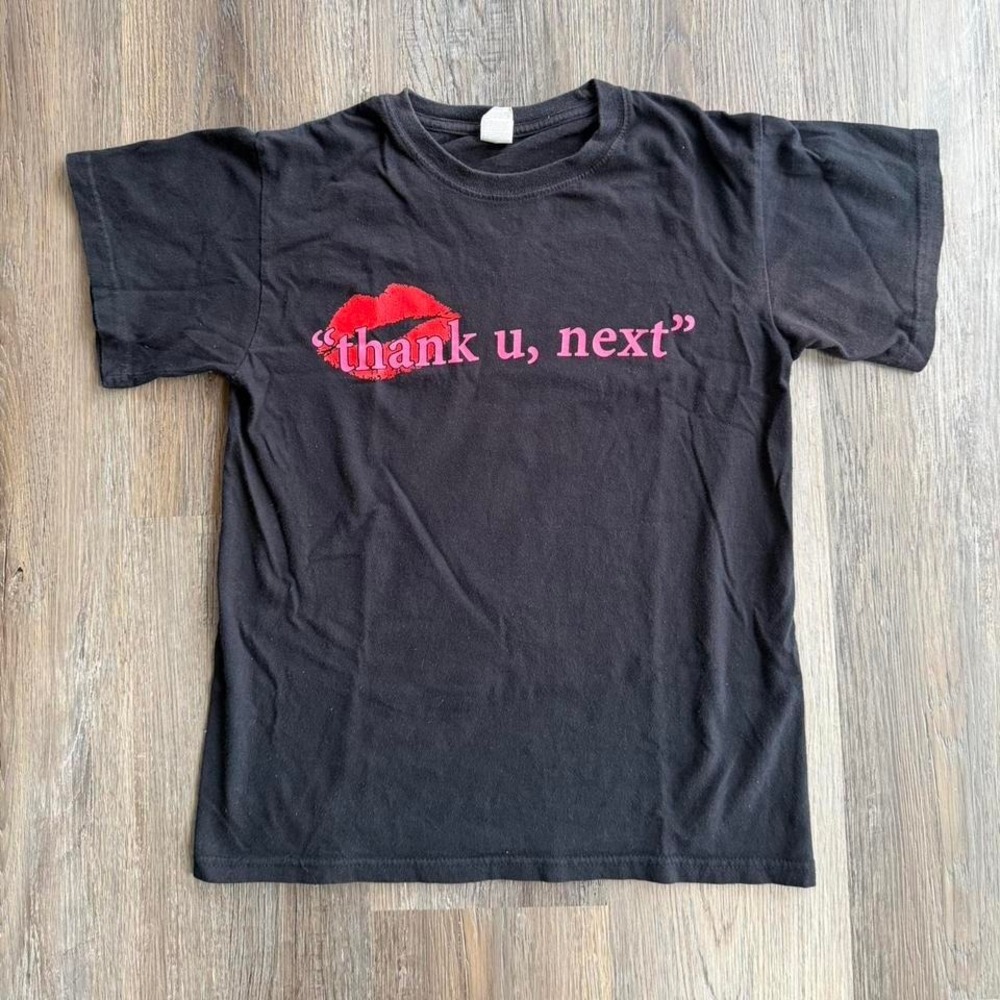 Ariana Grande 2019 Sweetener Tour T-Shirt